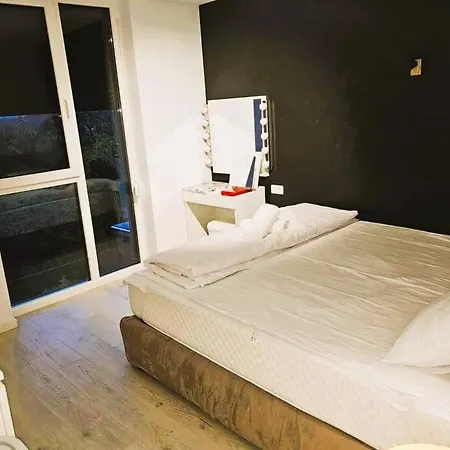 Apartment Modern Flat With View Lr29 Timisoara